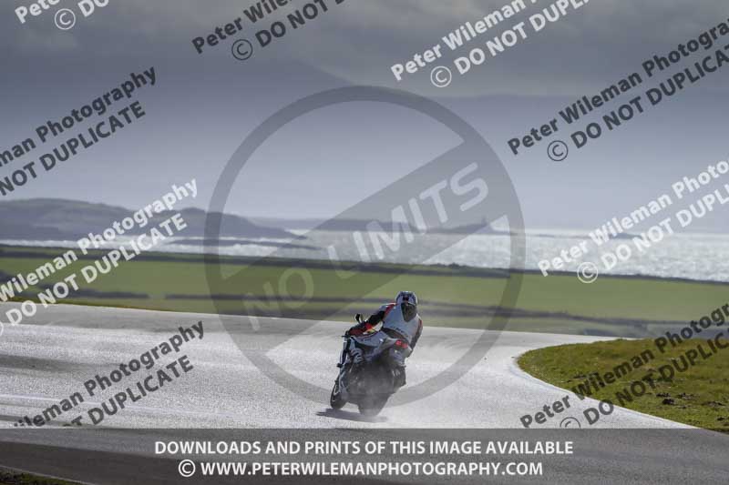 anglesey no limits trackday;anglesey photographs;anglesey trackday photographs;enduro digital images;event digital images;eventdigitalimages;no limits trackdays;peter wileman photography;racing digital images;trac mon;trackday digital images;trackday photos;ty croes